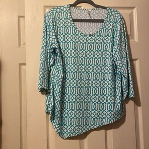 LuLu B pullover shirt, green/white. Size L